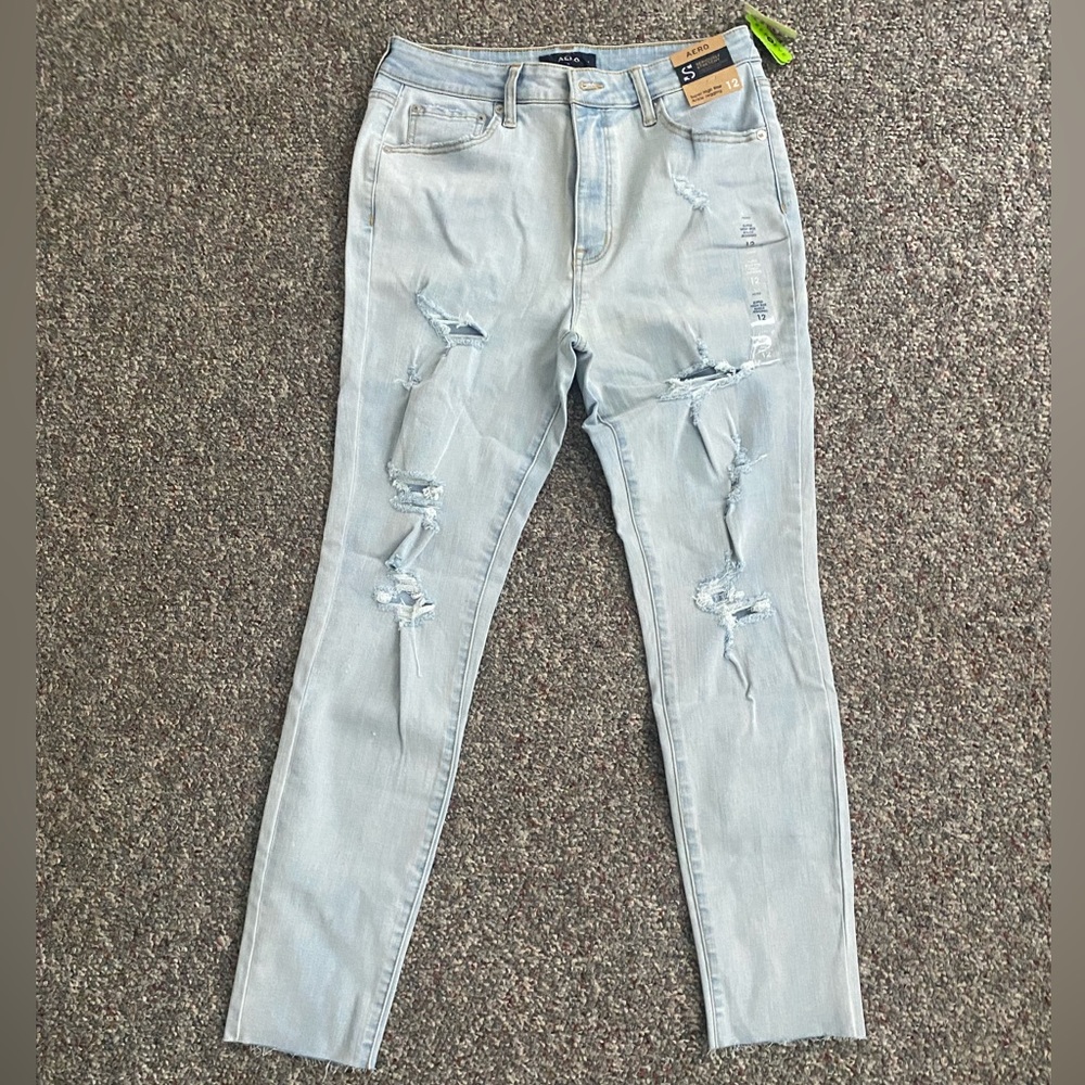 Super High Rise Light Washed Aero Jeans